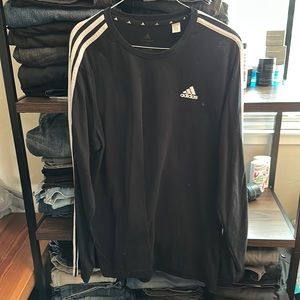 ADIDAS LONG SLEEVE 3 STRIPE ON SLEEVE SIZE M (MEDIUM)